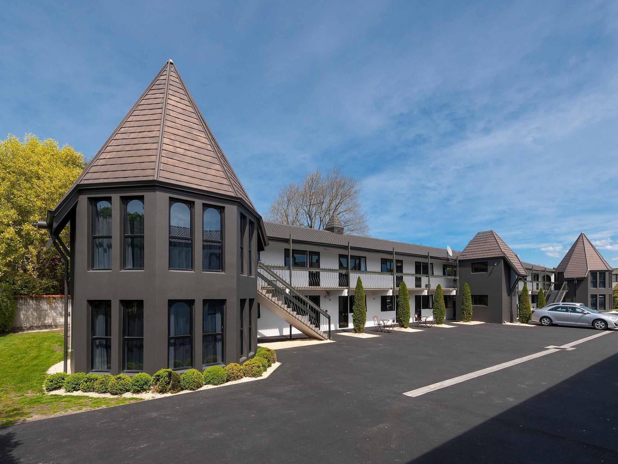 The Towers On The Park Hotel Christchurch Exterior photo